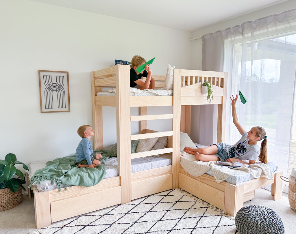 Triple L-shaped bunk beds PINE