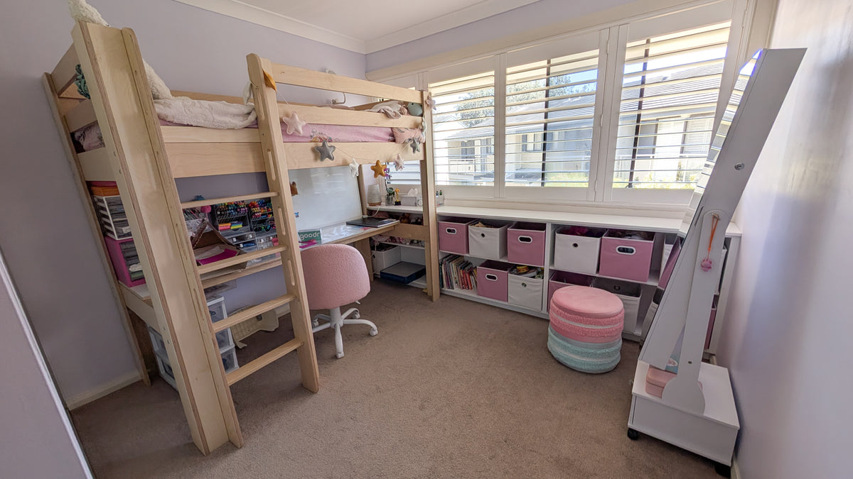 Magic of Wood loft bed in a real customer bedroom
