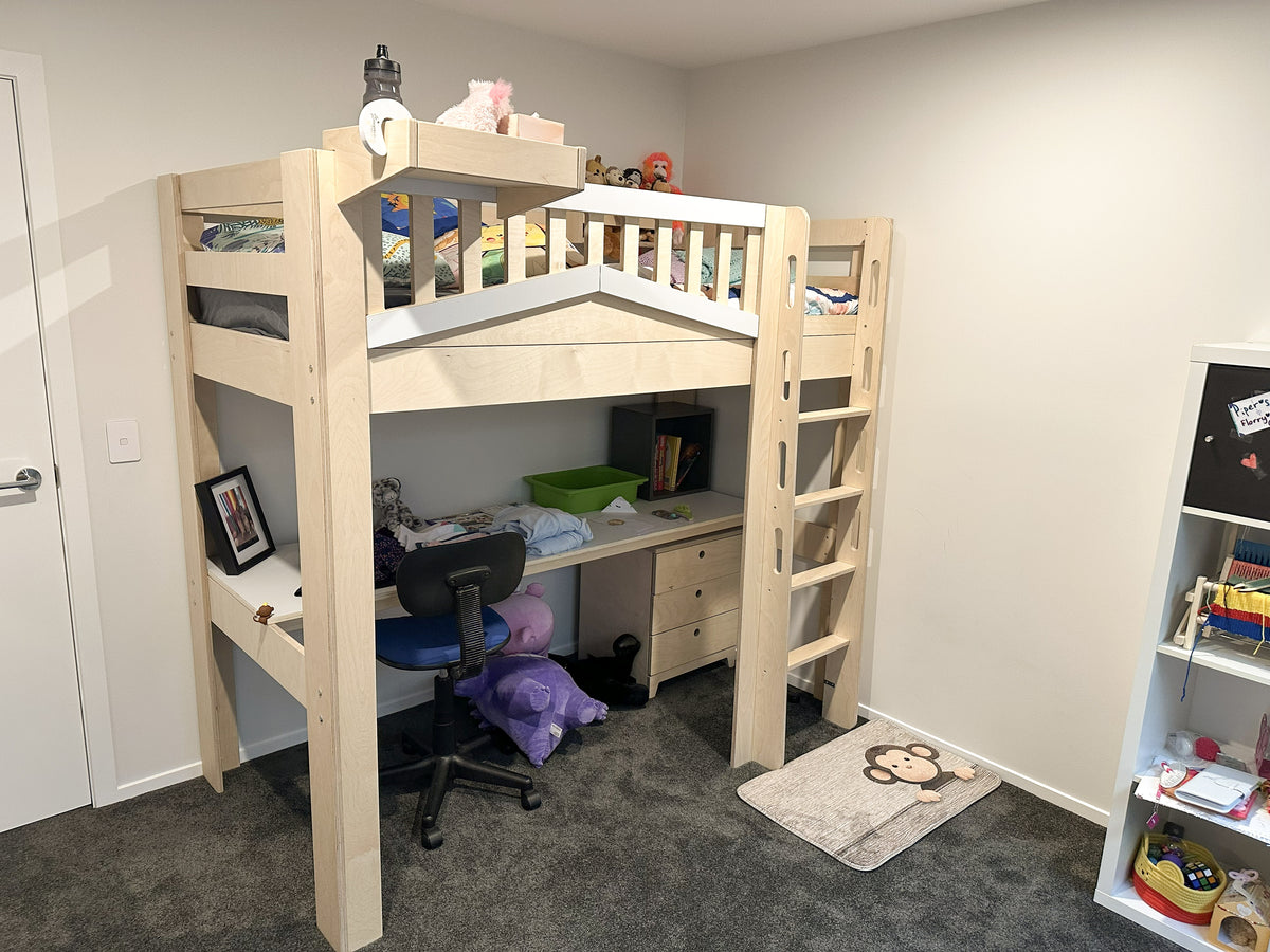 Magic of Wood loft bed in a real customer bedroom