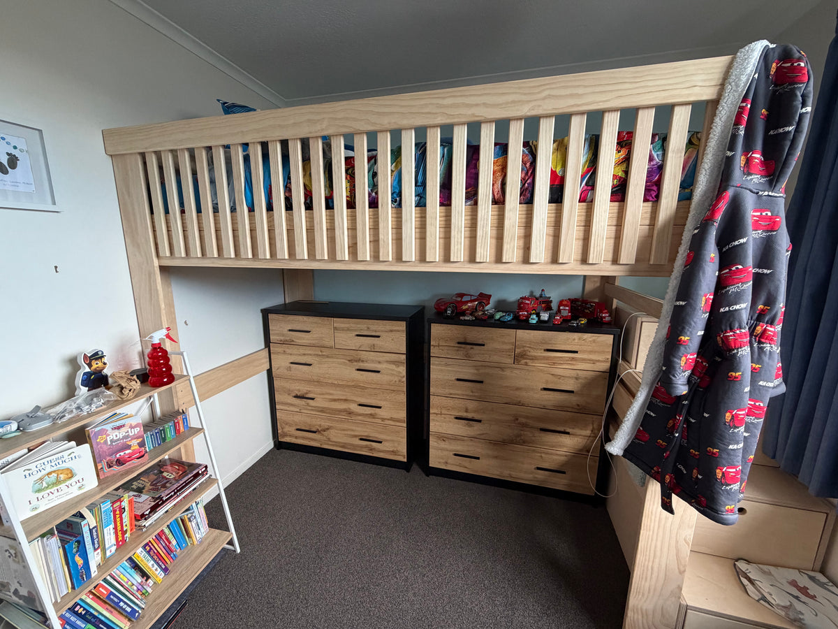 Magic of Wood loft bed in a real customer bedroom