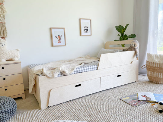 Set of drawers for Flippable bed