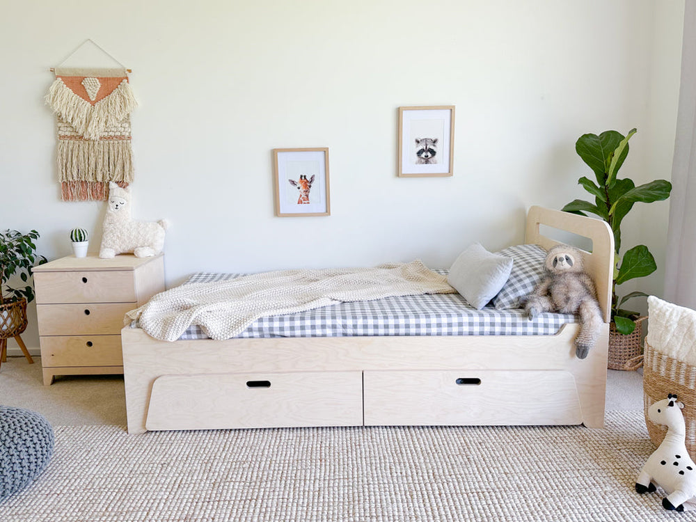 Set of drawers for Flippable bed