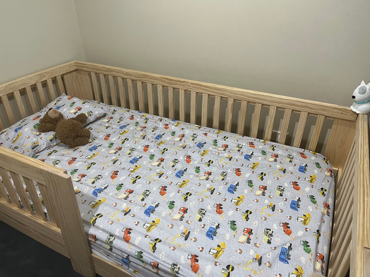 Magic of Wood single bed in a real customer bedroom