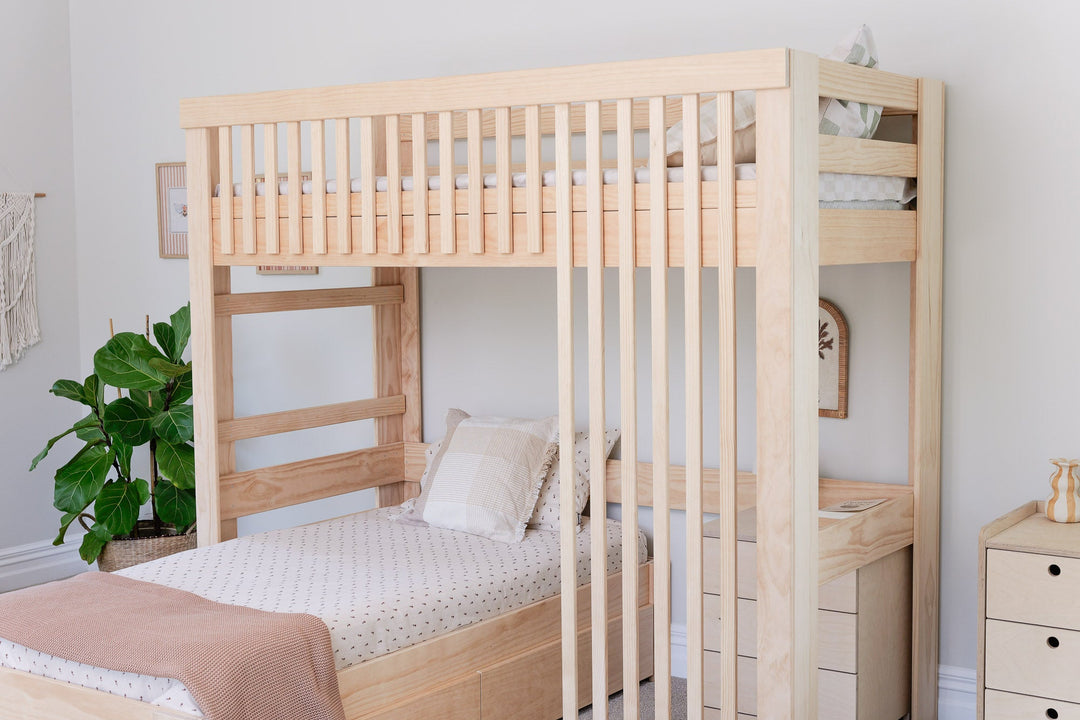 Scandinavia L-shaped Bunk Bed PINE