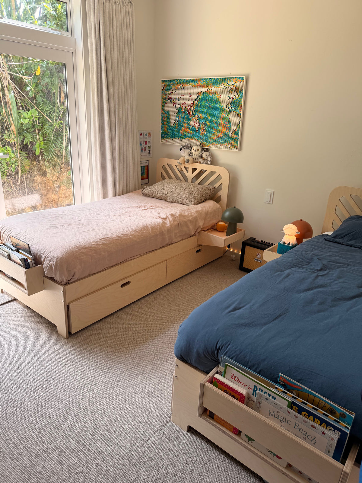 Magic of Wood single bed in a real customer bedroom