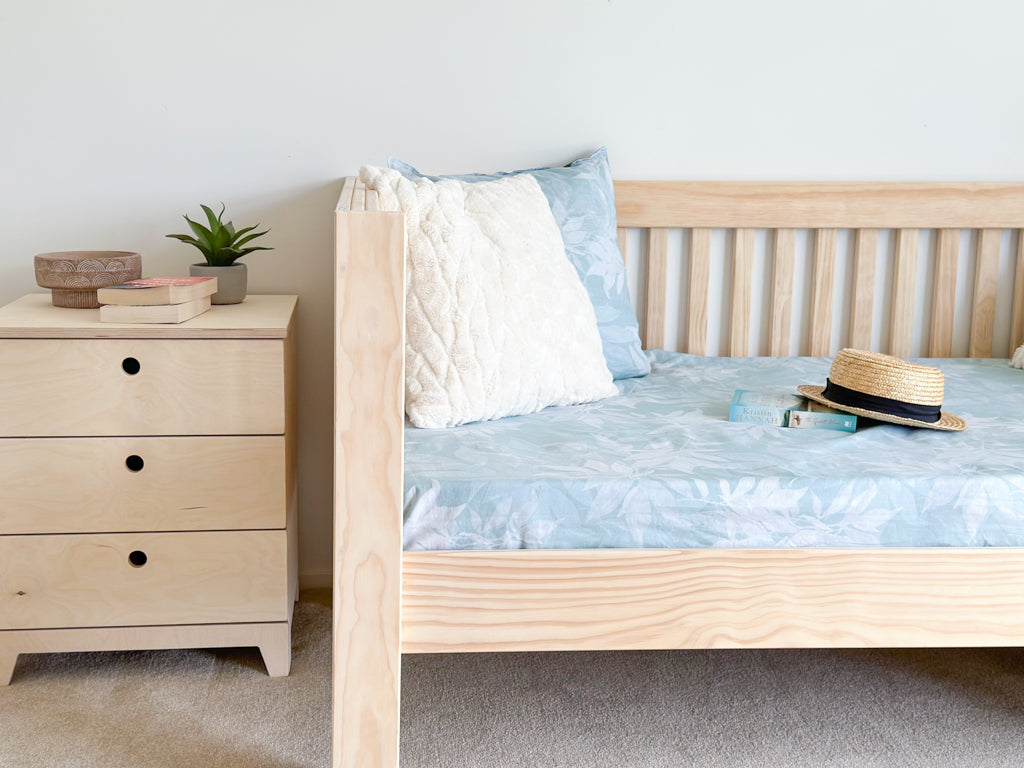 Scandi Daybed PINE