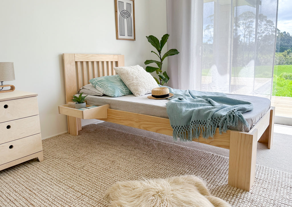 Scandi bed PINE