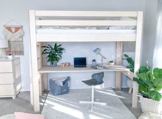 Classic Loft bed with desk