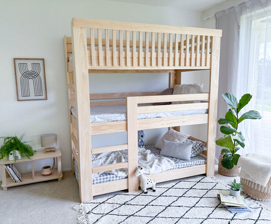 Scandi Triple vertical bunk bed PINE