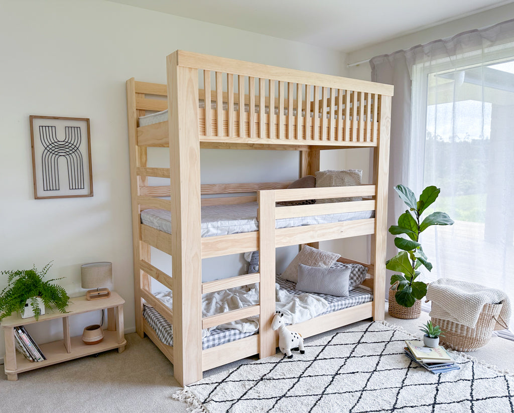 Scandi Triple vertical bunk bed PINE