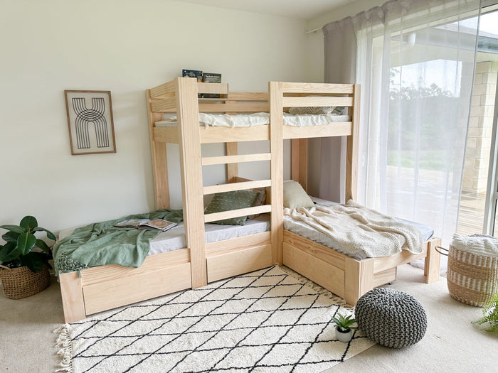 Classic Triple L-shaped bunk bed PINE