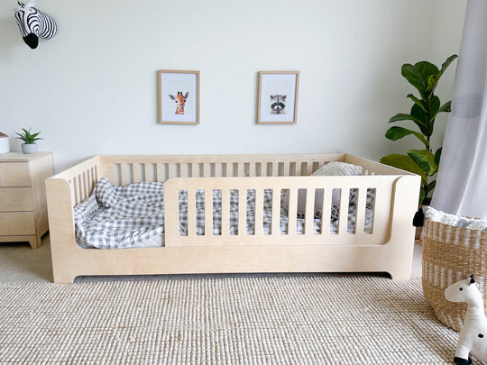 Floor bed with removable rail PLY