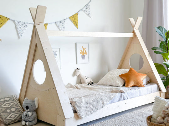 Teepee Canopy floor bed