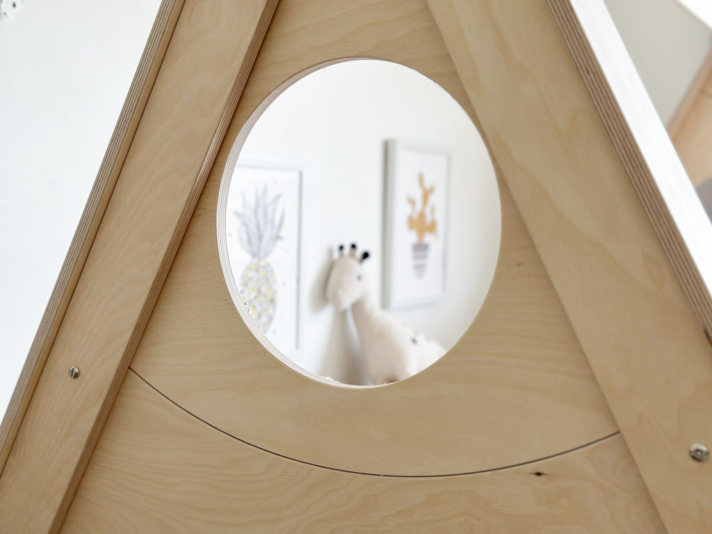 Teepee canopy bed