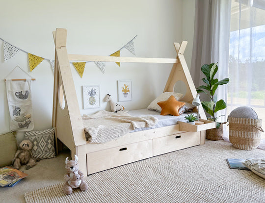 Teepee canopy bed