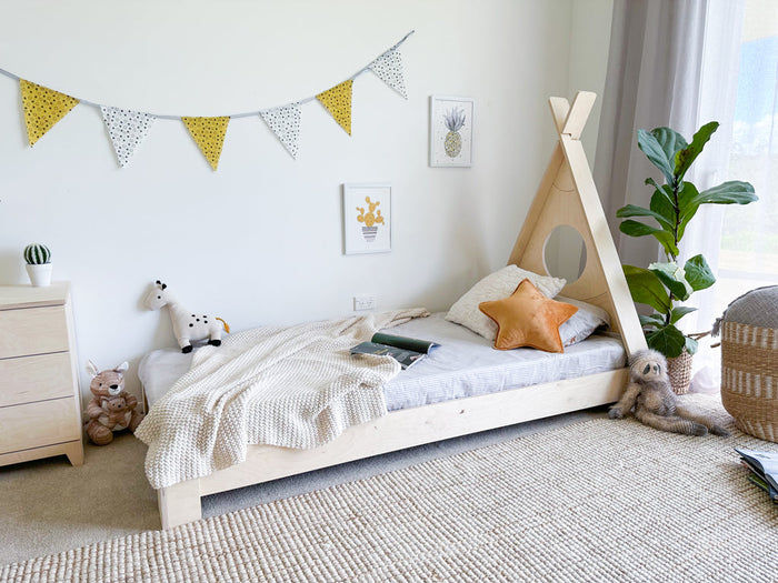 Teepee floor bed