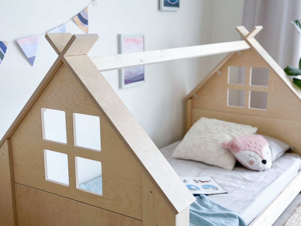 Fairytale Canopy floor bed