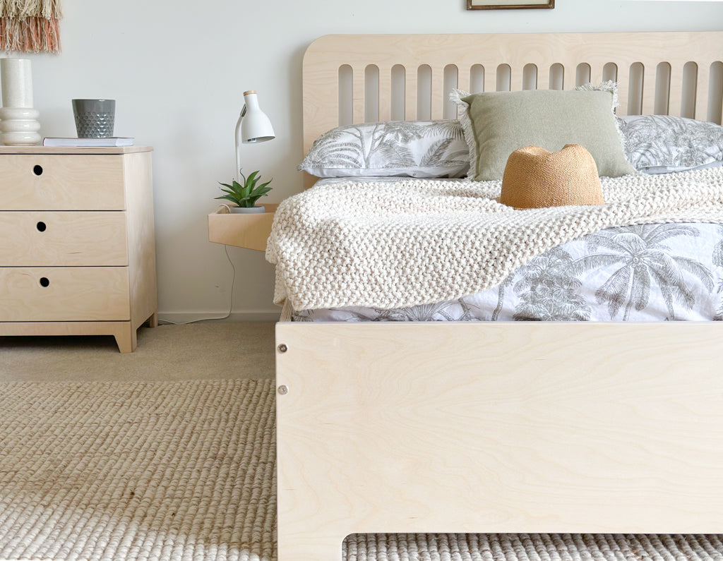 Scandi bed