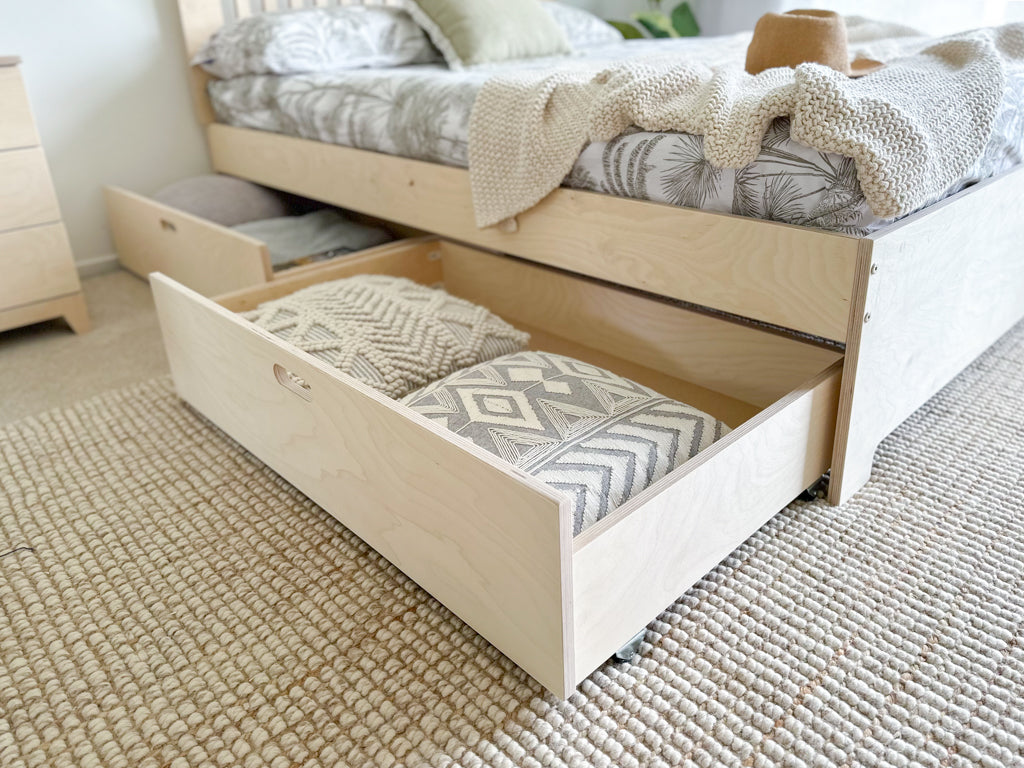 Scandi bed