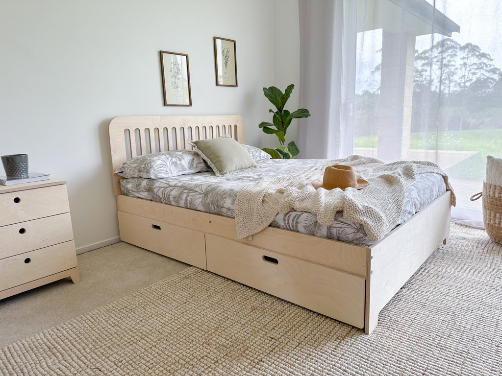 Scandi bed