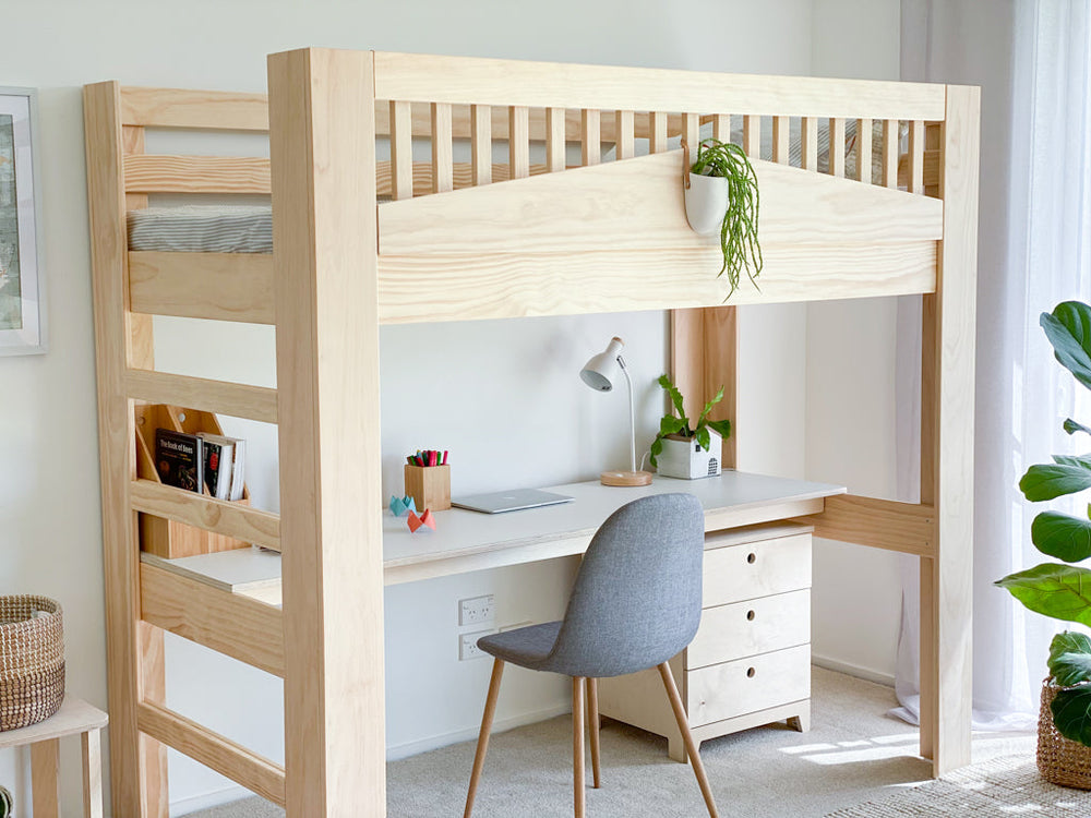 Cozy loft bed with desk PINE