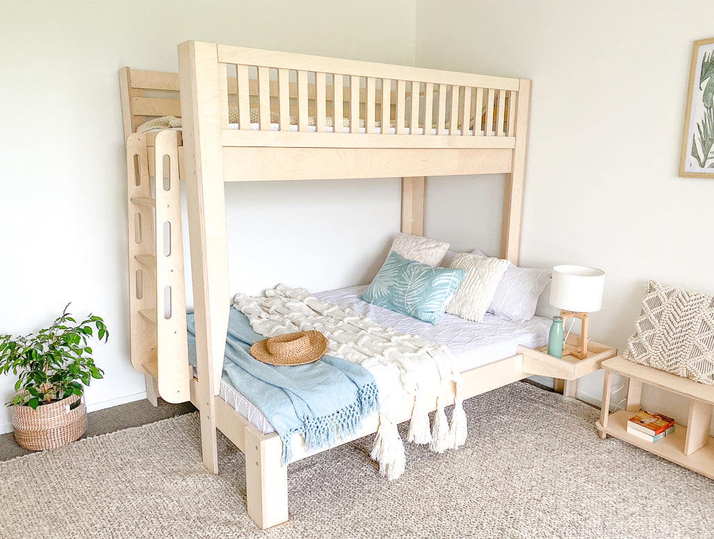Cozy L-shaped Triple bunk bed