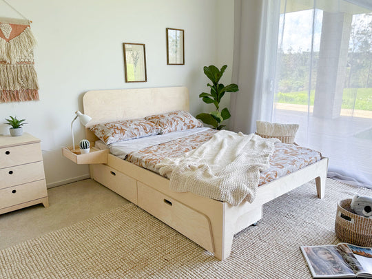 Solid Elegant bed