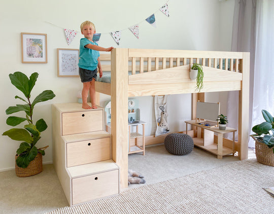 Cozy LOW loft bed PINE